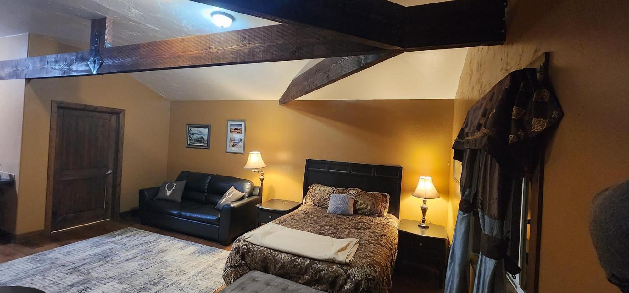 Circle R Motel East Glacier Park Village ภายนอก รูปภาพ